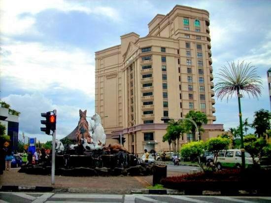 New Riverbank Suites - Waterfront Kuching City Exteriér fotografie